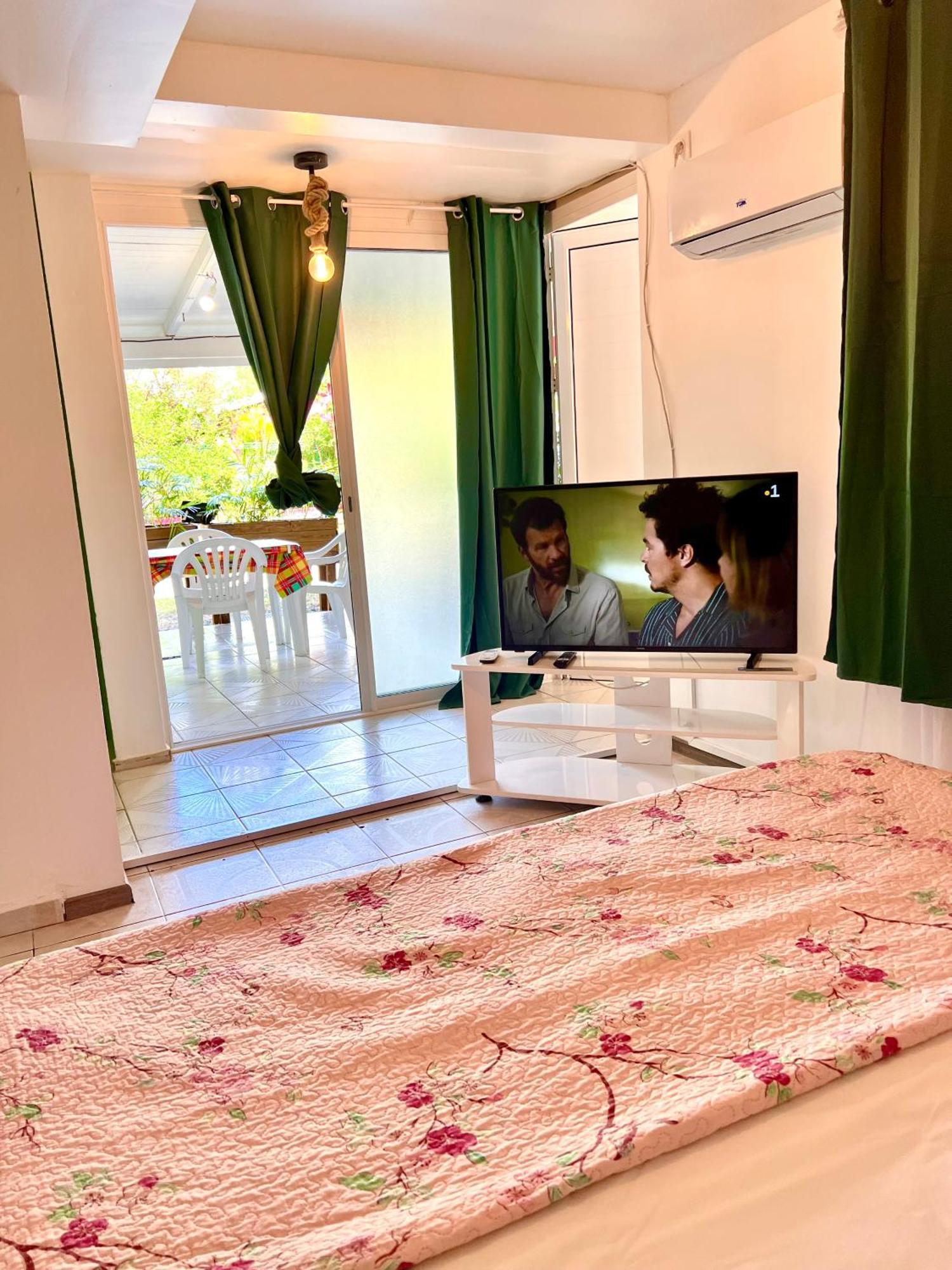 Location Tropical Διαμέρισμα Sainte-Anne  Εξωτερικό φωτογραφία